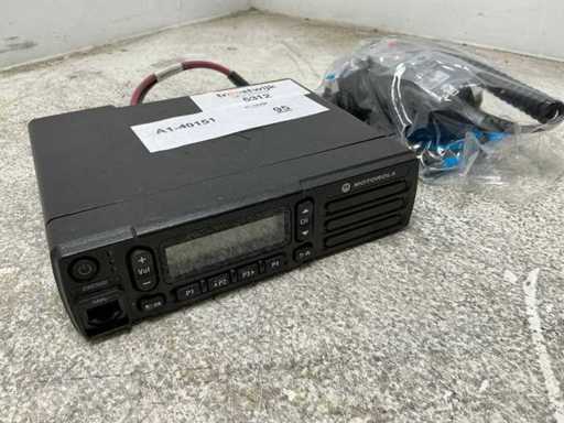 2024 Motorola DM2600 UHF Mobilofoon UHF kraan-unit