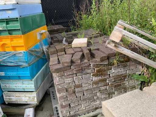 Batch of various contractor equipment