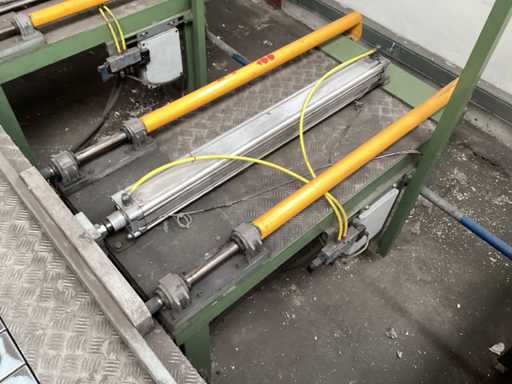 CASSIOL Pneumatic line pusher