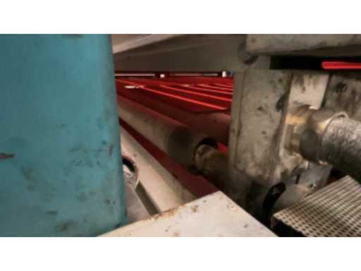 5577a1cc-c3bc-49c4-b9ad-57ae6a747f42.mp4