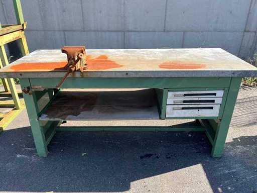 Parolai - Workbench with turnbuckle
