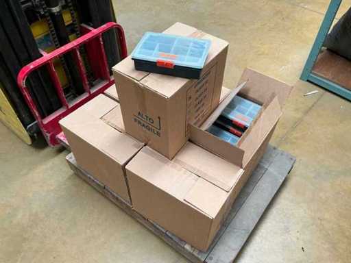 Scatola di deposito con divisione a compartimenti (60x)