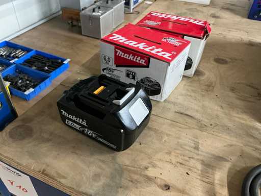 Makita 18V 6.0Ah Li-Ion BL1860B Accu (3x)