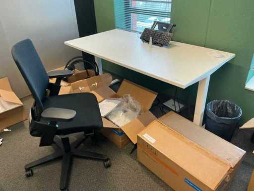 Elektrisch verstelbaar Bureau