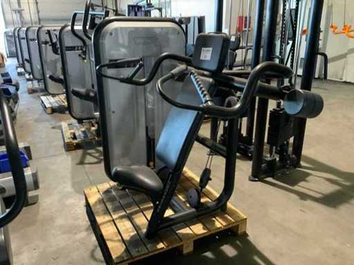 Technogym Element shoulderpress Krachtstation