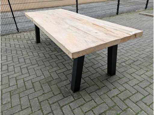 Garden table rustic Elm wood. 260 x 100 x 78cm. Metal base
