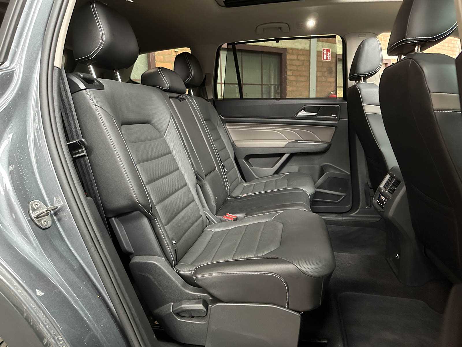 Volkswagen Atlas 3.6 V6 R-Line 7-Persoons 280pk 2023