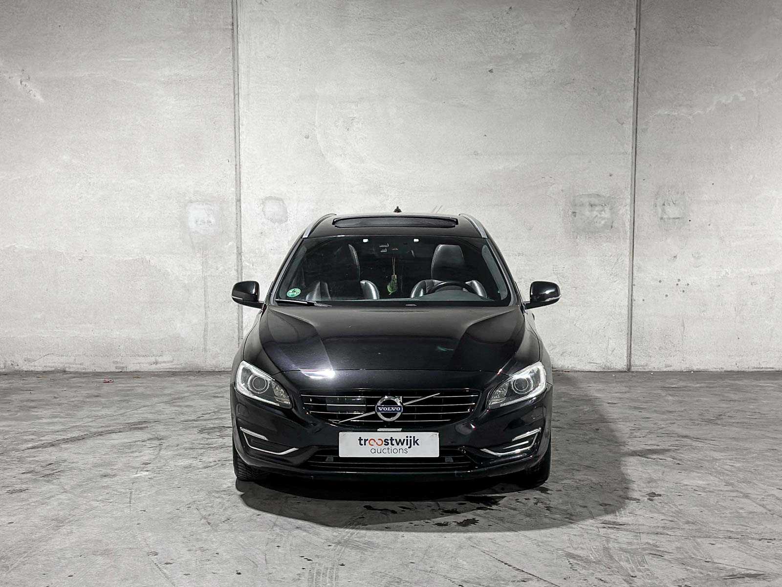 Volvo V60 2.4 D6 AWD Plug-In Hybrid Summum 285pk 2013 (Origineel-NL), 6-SFG-70