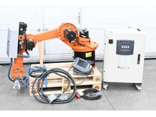 KUKA KR15/2 KUKA KR15/2 robot incl. K C1 control cabinet + KCP KR C1 control panel