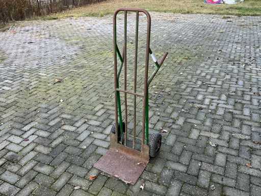 Hand truck