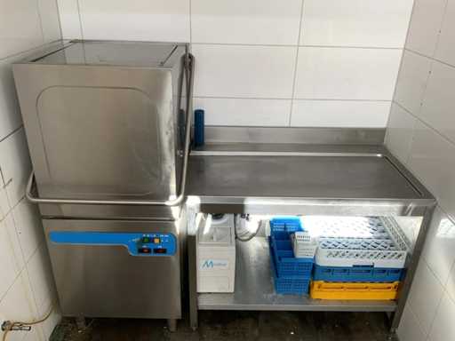 MACH - 450MS - Korvenvaatwasmachine met afvoertafel