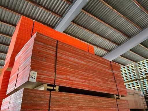 Bunch bekistingspanelen