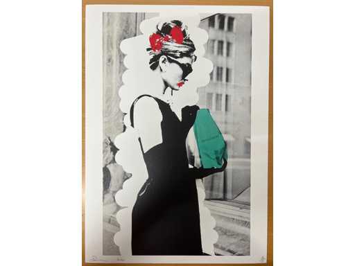 DEATH NYC . Audrey Hepburn