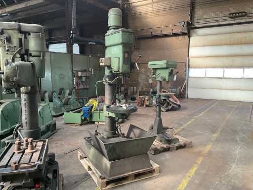 Moes Column Drilling Machine
