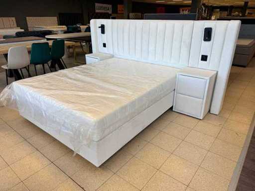 Stella à ressorts 160x200