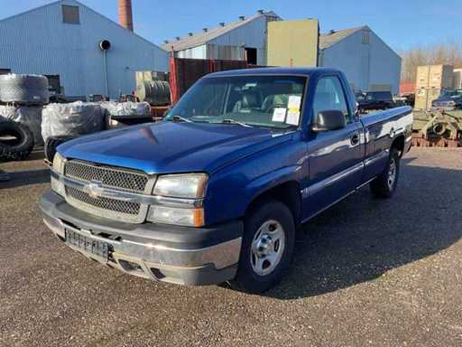 2003 Chevrolet Silverado Pickup