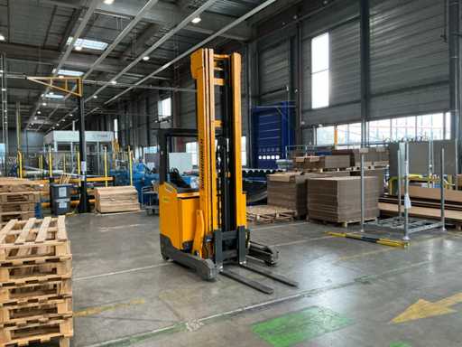 Jungheinrich - 2015 - ETV214 - Gabelstapler