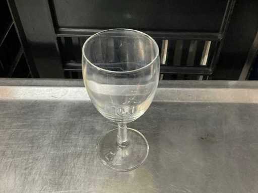 Kieliszek do wina (208x)
