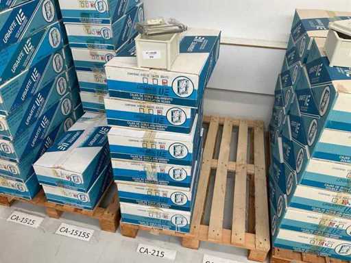 Cutii cu 8 piese Uriarte 8CA-215 pentru locuințe industriale (5x)