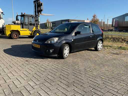 Ford - 2007 - Fiesta - Samochód