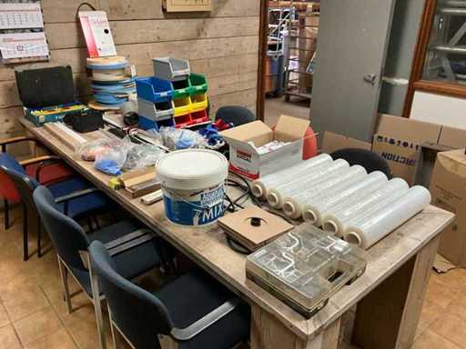 Divers fournitures d’atelier