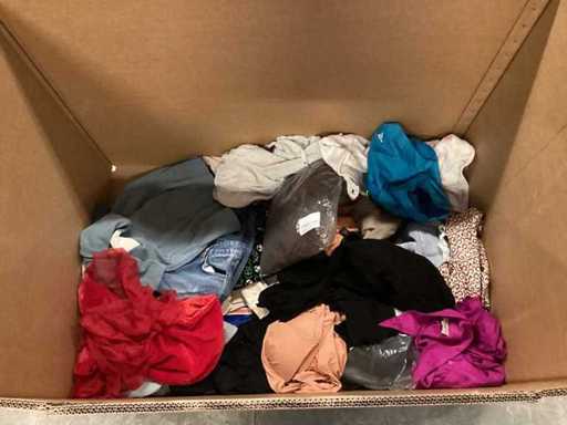 Îmbrăcăminte de petrecere, încălțăminte, accesorii - folosite