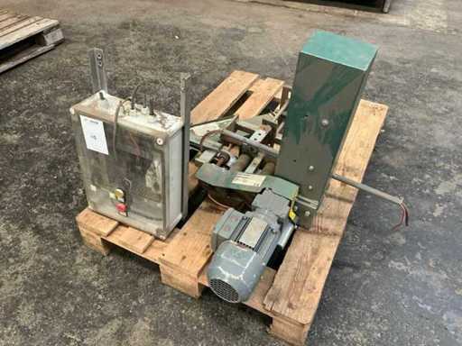 Machine à alimentation par cartes Propak CTK-1 2011