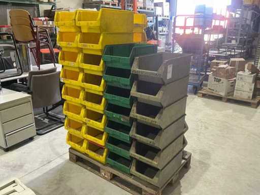 Batch of storage bins