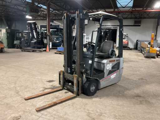 2006 Nissan 1N1L18Q Forklift