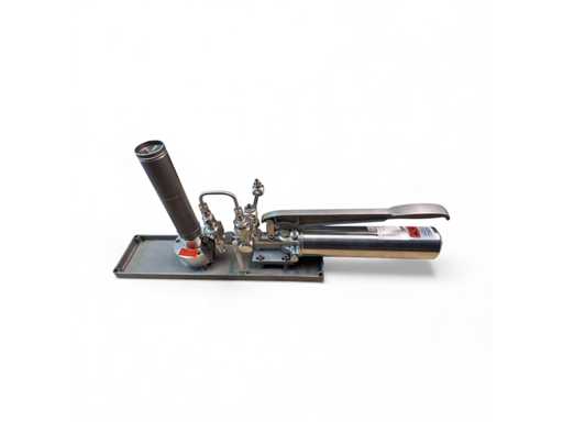 Generator manual de înaltă presiune 2013 AMETEK T-1 