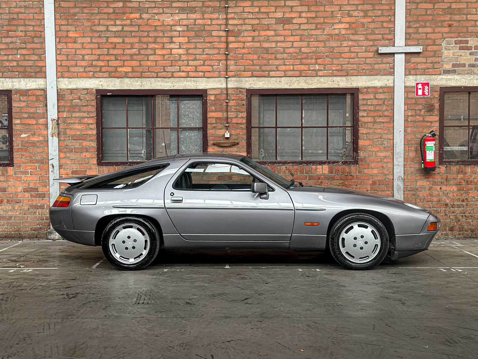 Porsche 928 5.0 V8 4S Coupé 320pk 1987, JS-RZ-33