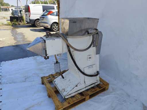 VIMA  Pasta extruder