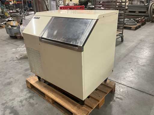 Crystal tips 900-UAF-251 Ice Cream Maker