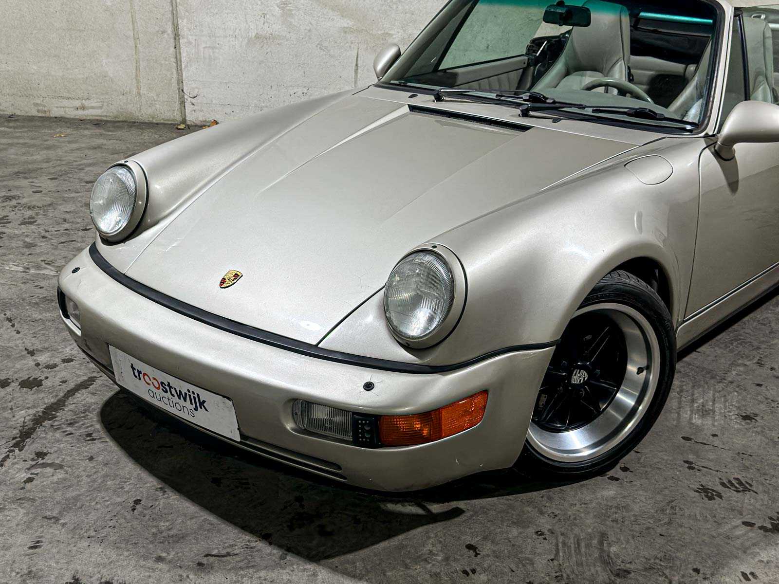 Porsche 911 Carrera 4 3.6 -Automaat- 250pk 1990