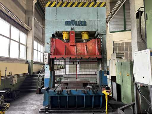 MÜLLER Double Column Hydraulic Press