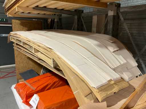 Lot de diverses bandes de placage