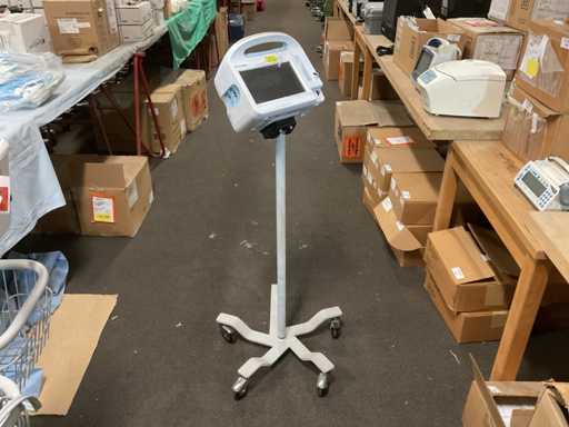 WelchAllyn Vital Signs 6000 series Patient Monitor