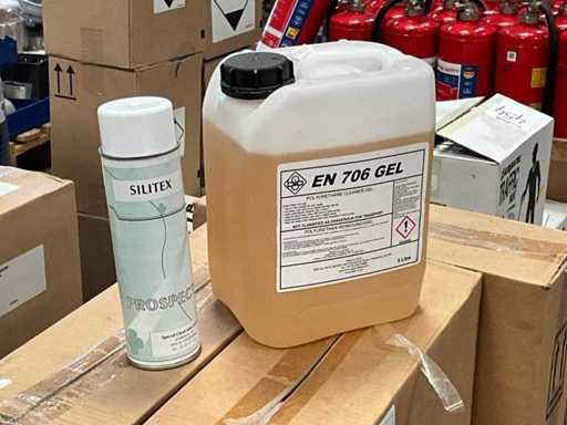 Silitex en Bio8 Prospect Anti hechtmiddel spuitbus en polyurethaan cleaner
