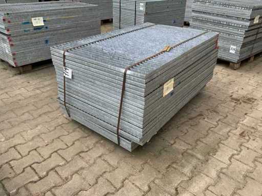 Steel slatted floor 1400x880/780mm (18x)