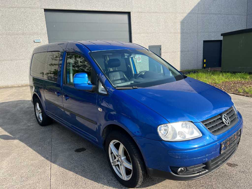 VOLKSWAGEN - CADDY - POUR LES PERSONNES EN FAUTEUIL ROULANT - 2010