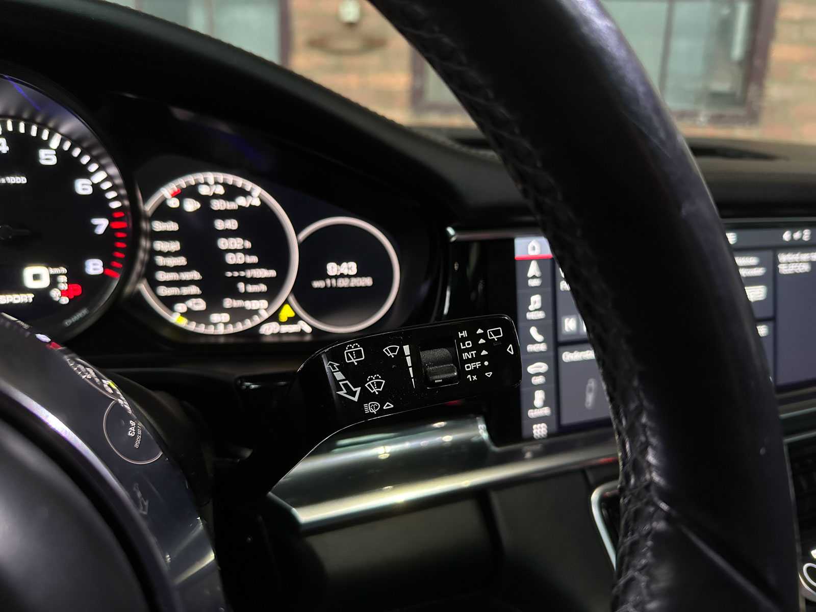 Porsche Panamera Sport Turismo 4 E-Hybrid Executive 2.9 V6 462pk 2018 Sport-Chrono, G-856-XL