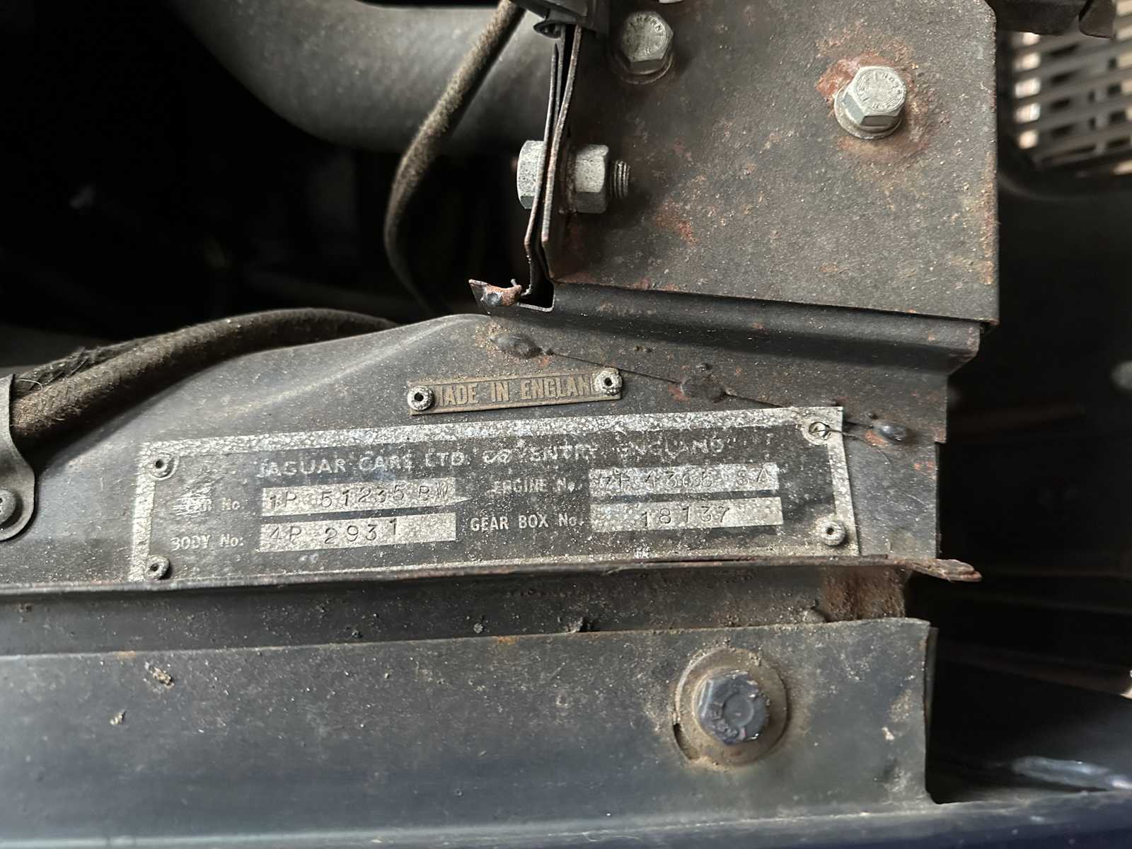 Jaguar XJ 5.3 V12 de Luxe 313 PS 1973, 94-YA-92