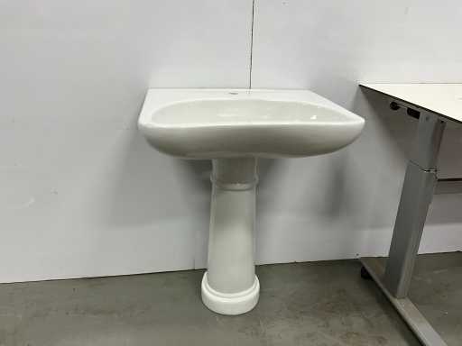 Jika - Wastafel 64 cm