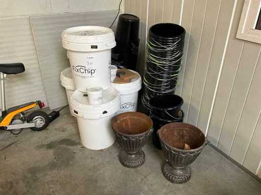 Găleți + containere