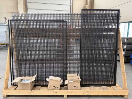   Lot Metal Mesh