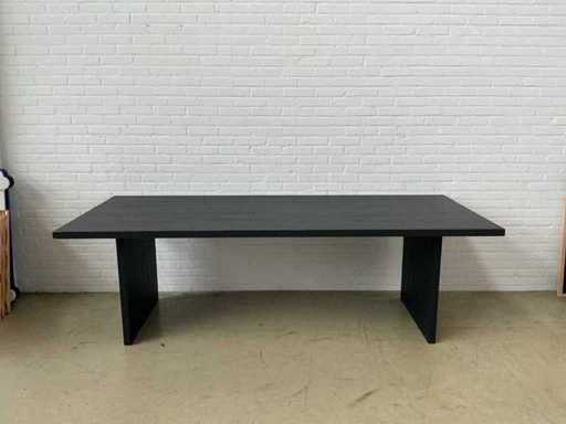 Masa de sufragerie Rowico