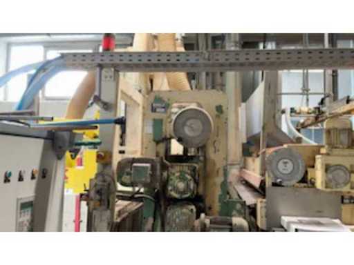 557b884a-aef6-4622-82dd-e4113b706a57.mp4