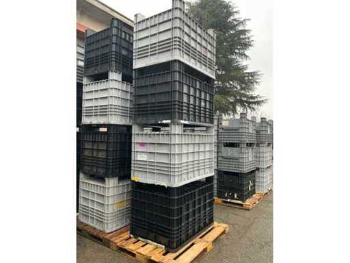 Stackable plastic containers (4x)