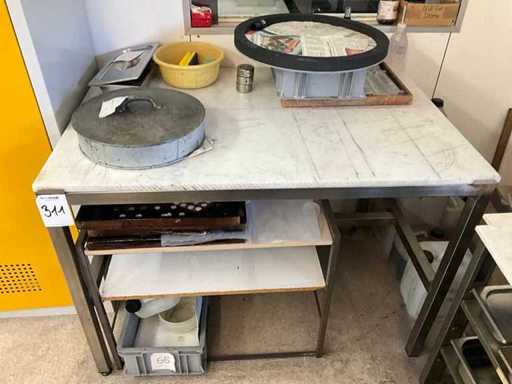 Workbench with accessories