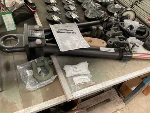 Towbar with adapter